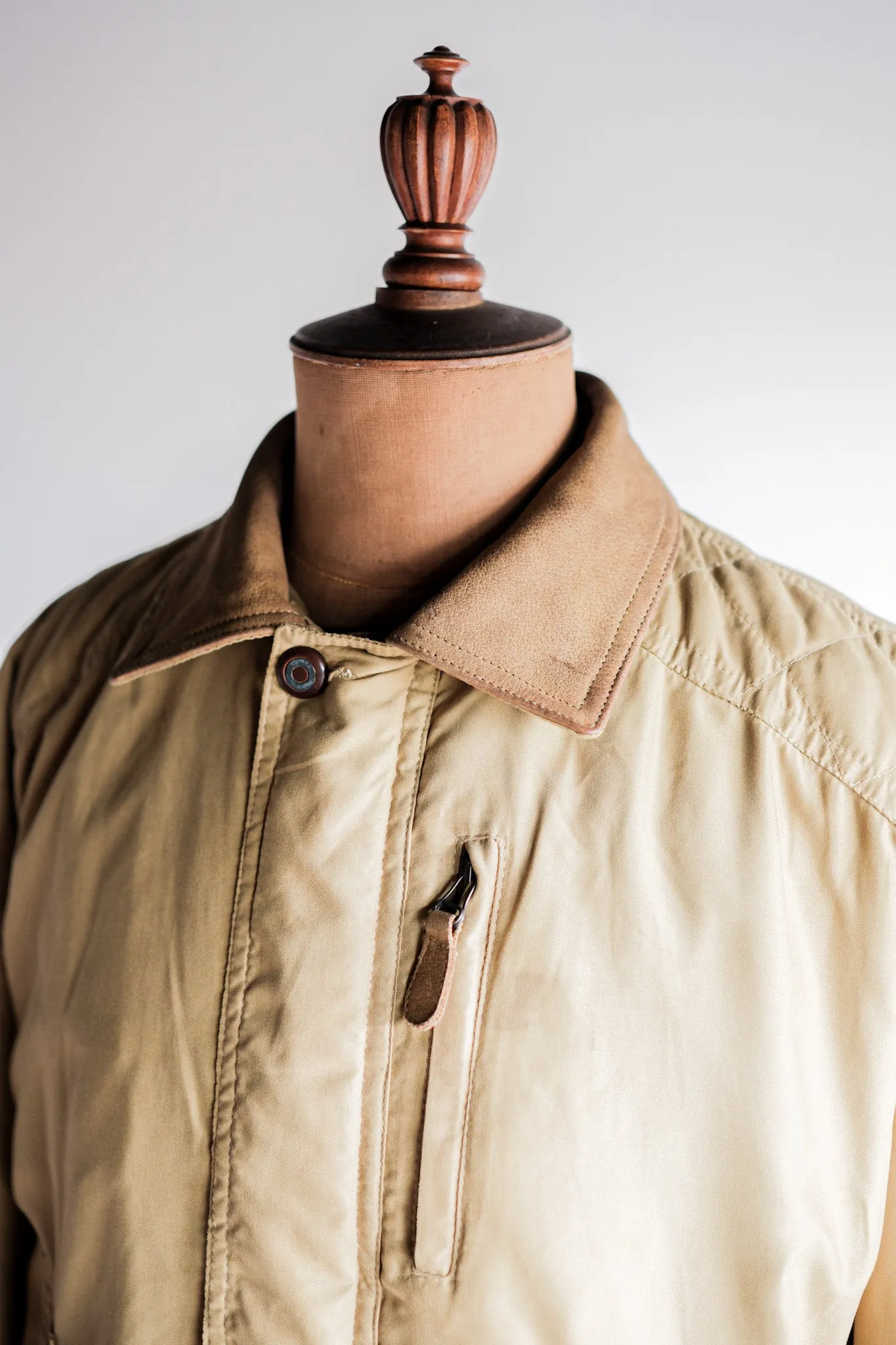 [~ 80's] Vieux Blouson matelassé en nylon Yves Saint Laurent avec mentonnière « Pour Homme »