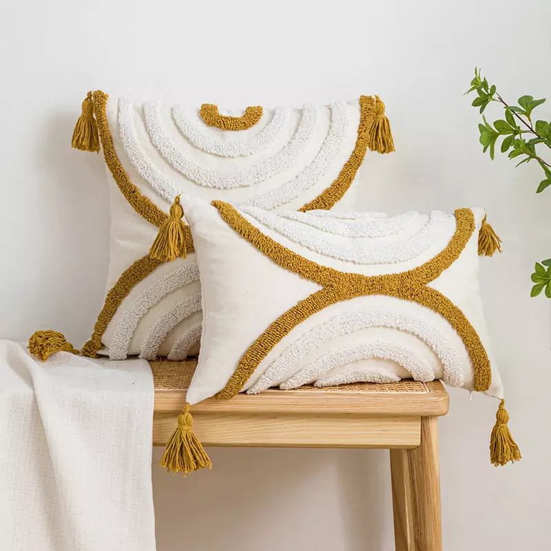 Housse de coussin brodé, en coton